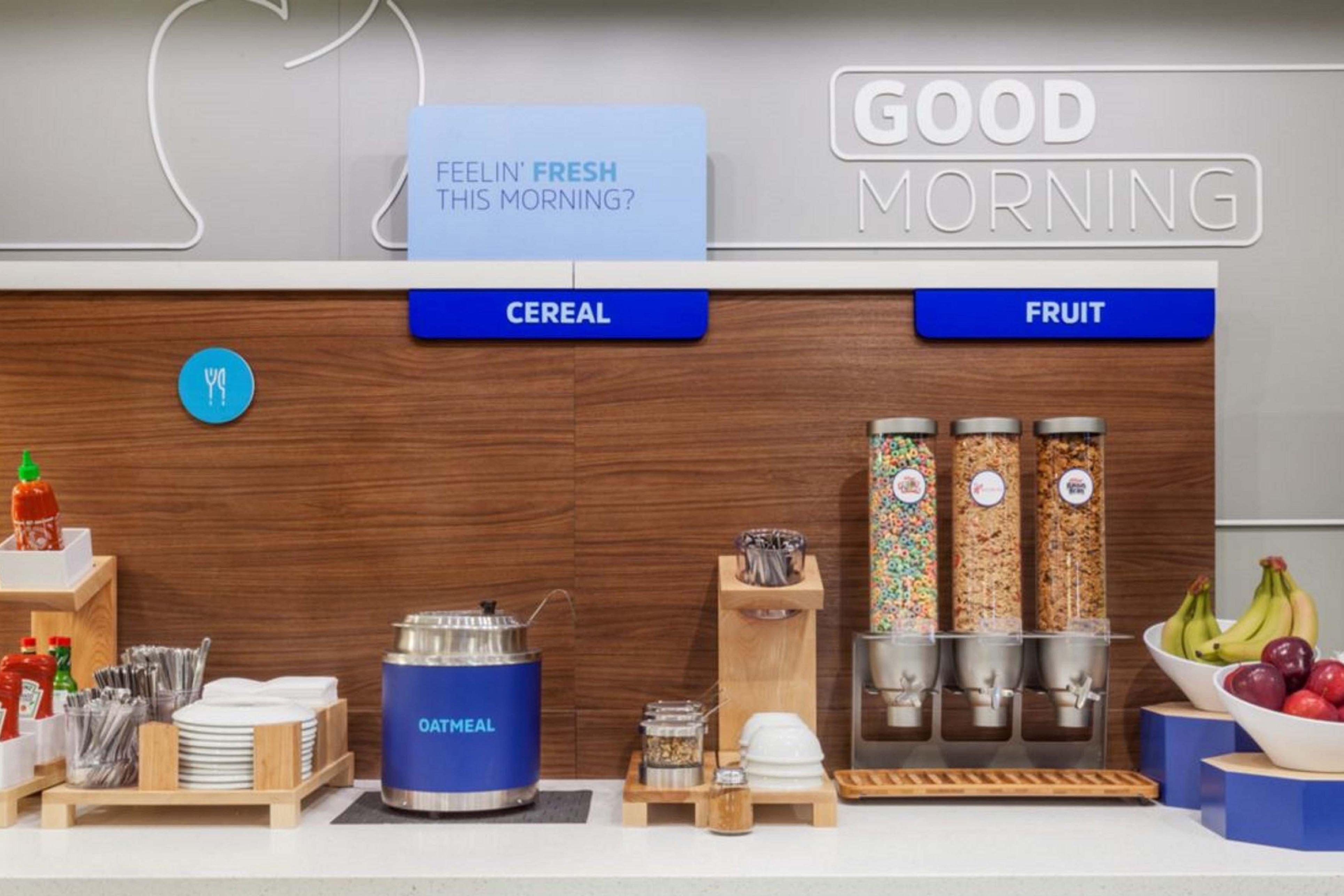 Holiday Inn Express Hotel & Suites Fort Collins By Ihg Luaran gambar