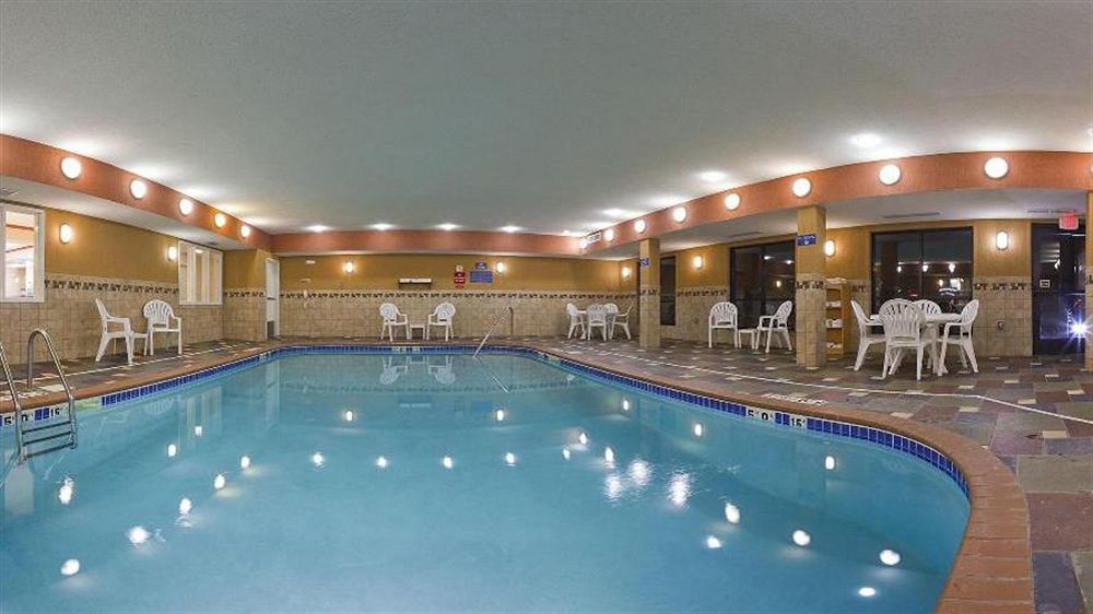 Holiday Inn Express Hotel & Suites Fort Collins By Ihg Luaran gambar