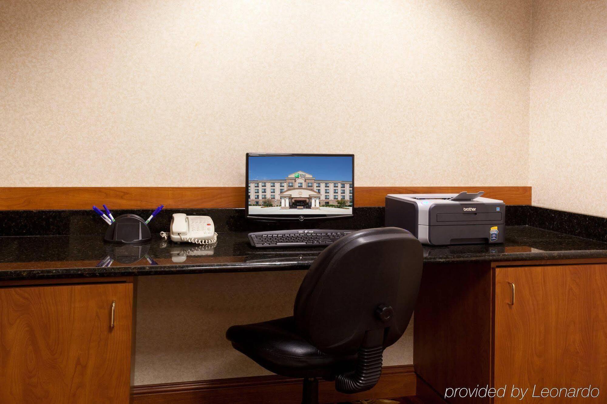 Holiday Inn Express Hotel & Suites Fort Collins By Ihg Luaran gambar