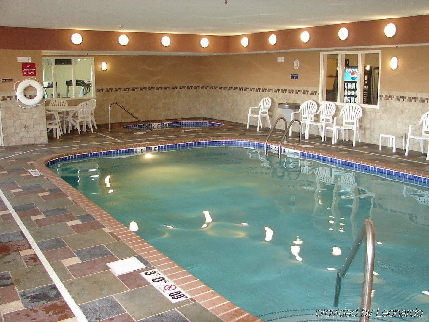 Holiday Inn Express Hotel & Suites Fort Collins By Ihg Luaran gambar
